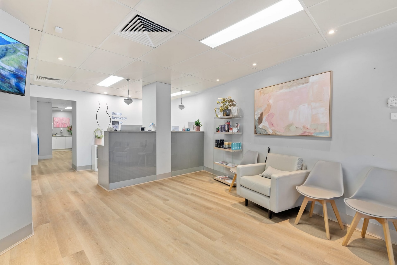 158 Pacific Hwy, Charlestown, NSW 2290 - Unidad 2 -  - Foto del interior - Image 2 of 5