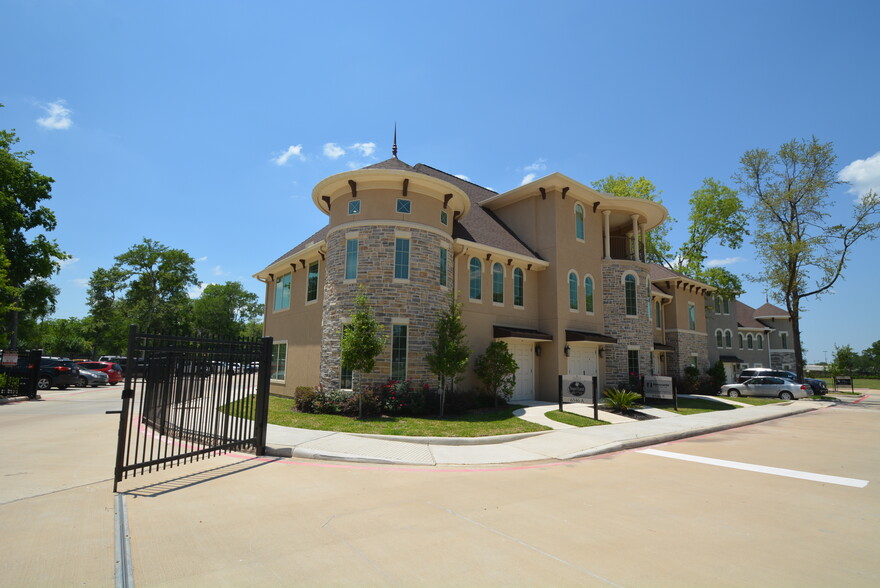 6542 Greatwood Pky, Sugar Land, TX en venta - Foto del edificio - Imagen 3 de 24