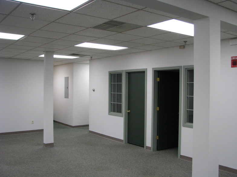 6 Merrill Industrial Dr, Hampton, NH en alquiler - Foto del interior - Imagen 2 de 4