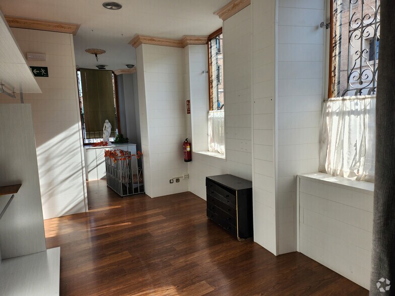 Local en Alcalá de Henares, Madrid en venta - Foto del interior - Imagen 1 de 4