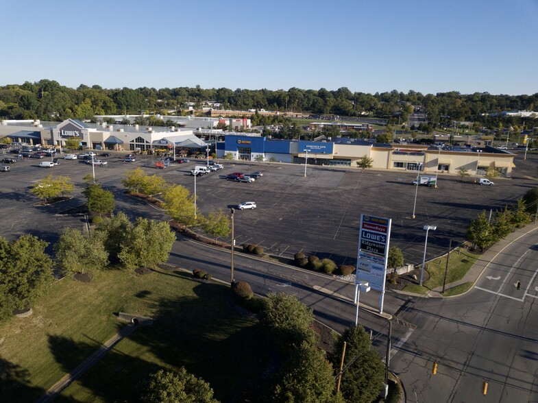 5371-5385 Ridge Ave, Cincinnati, OH en alquiler - Foto del edificio - Imagen 3 de 3