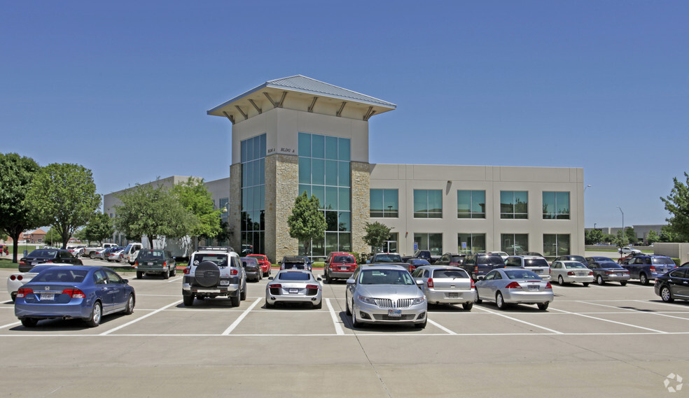 405 State Highway 121 Byp, Lewisville, TX en alquiler - Foto principal - Imagen 1 de 10