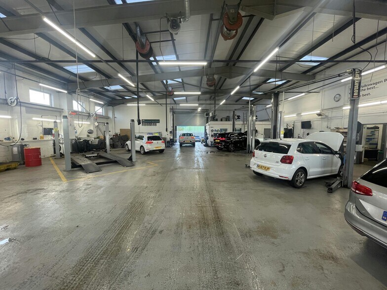 Bell Ln, Bury en venta - Foto del edificio - Imagen 3 de 4