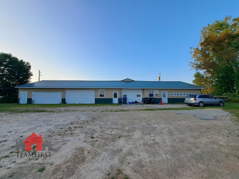 W7486 WI-54 Hwy, Shiocton, WI en alquiler - Foto principal - Imagen 1 de 4