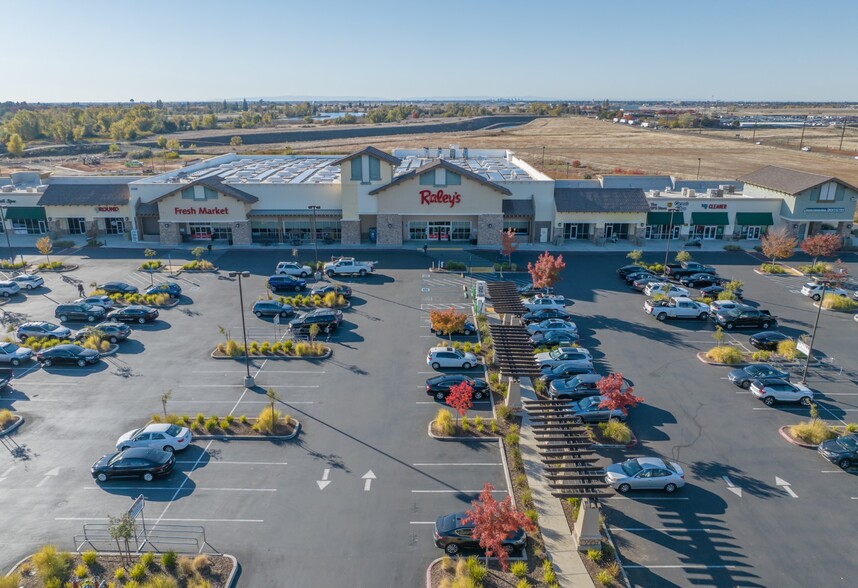 Sunrise Blvd, Rancho Cordova, CA en alquiler - Foto del edificio - Imagen 2 de 9