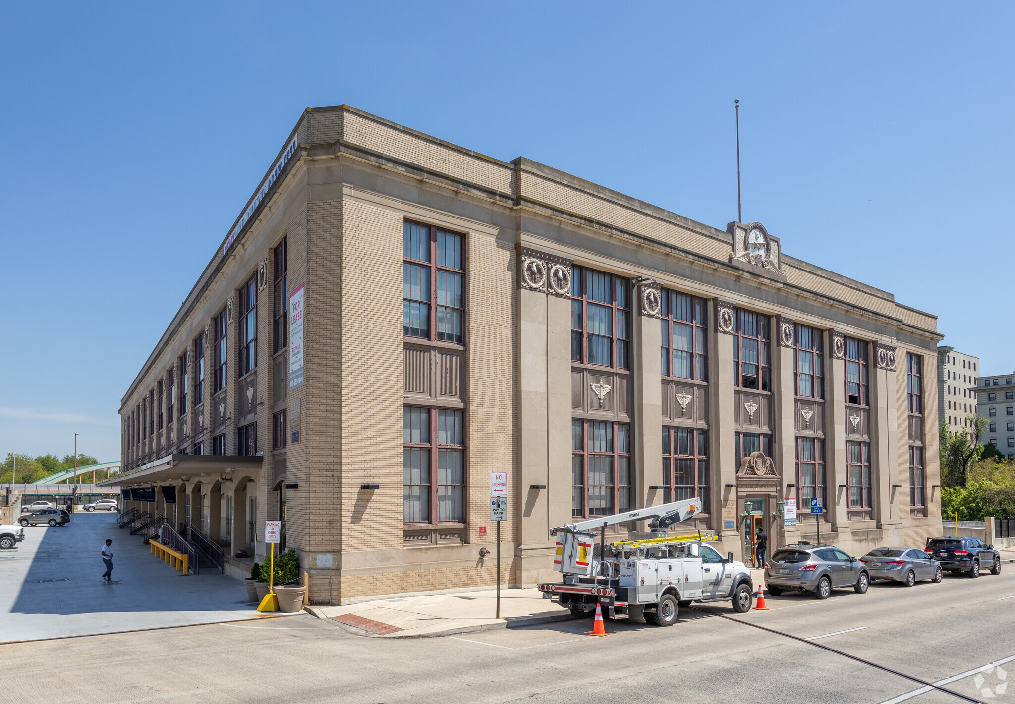 1501 St Paul St, Baltimore, MD en alquiler Foto del edificio- Imagen 1 de 17