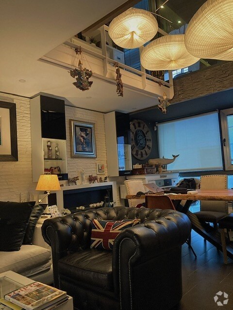 Madrid, MAD 28037 - - - Foto del interior - Image 2 of 5