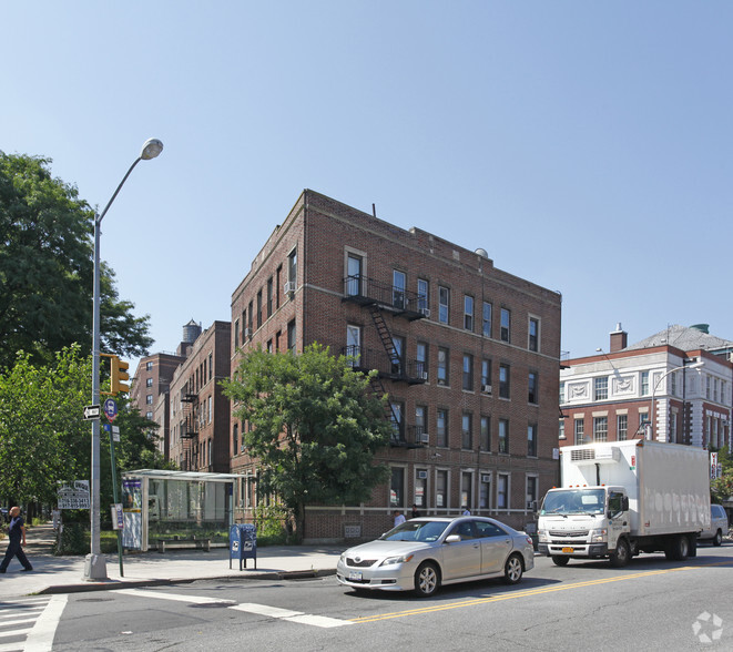 632 Ocean Pky, Brooklyn, NY en alquiler - Foto del edificio - Imagen 1 de 8