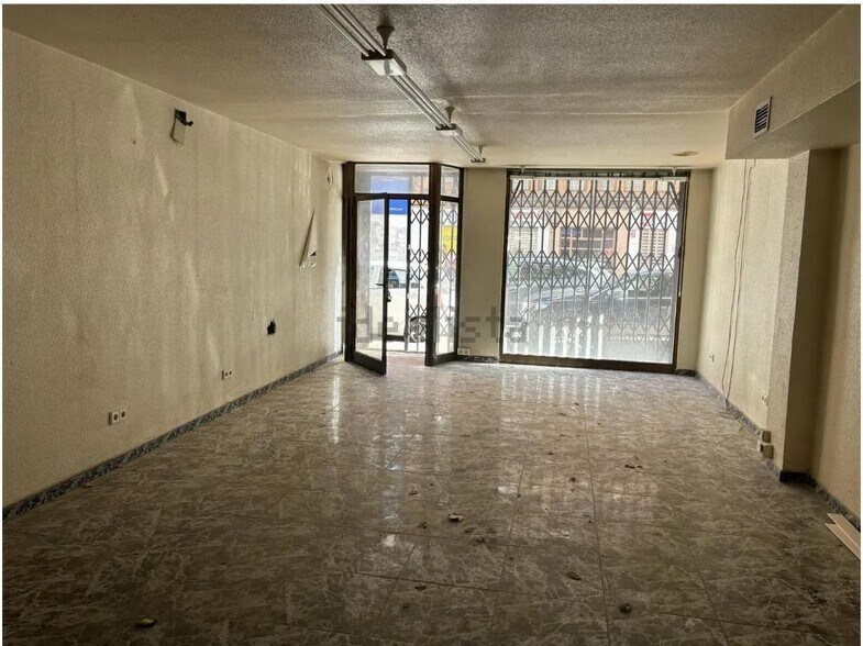 Carrer Cristóbal Sanz, 48, Elche, Alicante en venta - Foto del interior - Imagen 3 de 11