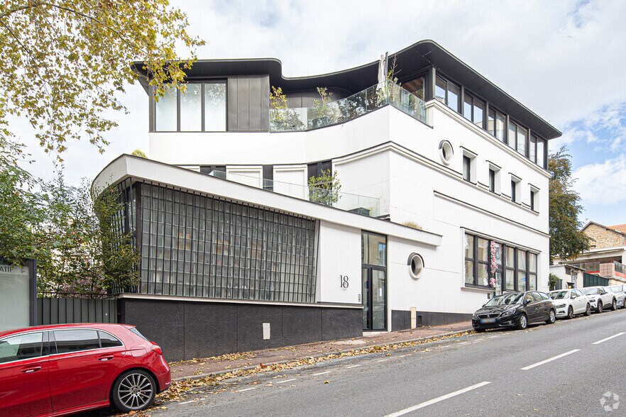 14-18 Rue Telles De La Poterie, Issy-les-Moulineaux en venta - Foto del edificio - Imagen 2 de 2