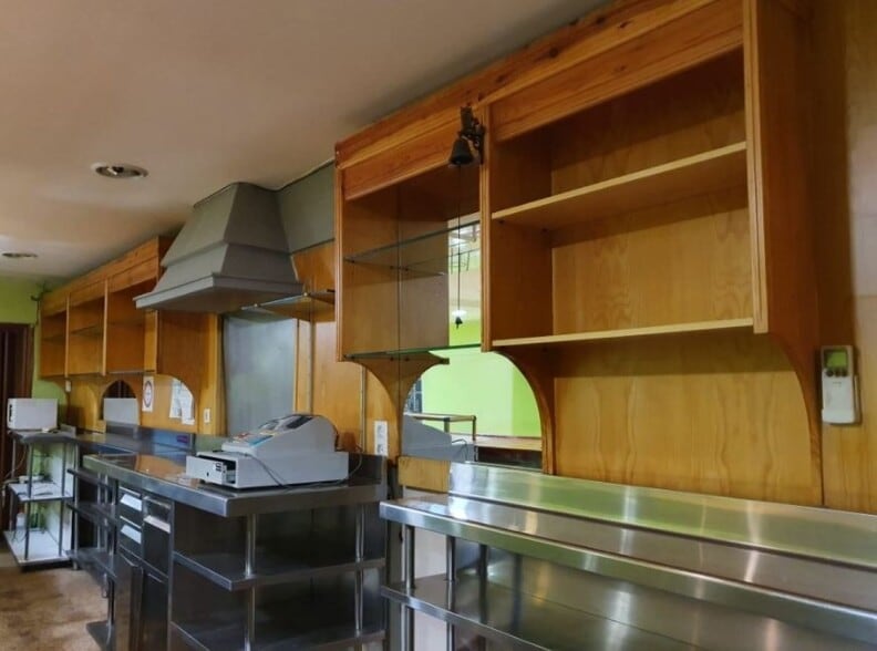 Local en Salamanca en venta - Foto del edificio - Imagen 3 de 11