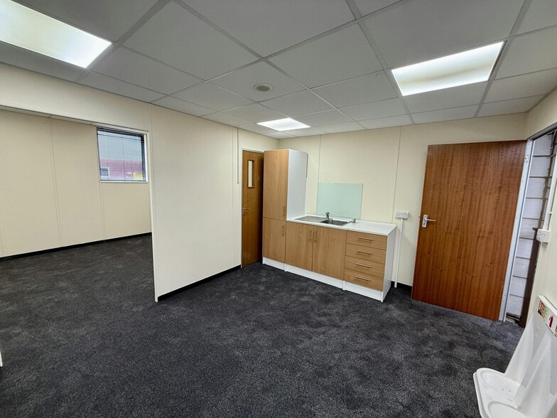 Liberty Clos, Three Legged Cross en alquiler - Foto del edificio - Imagen 3 de 6