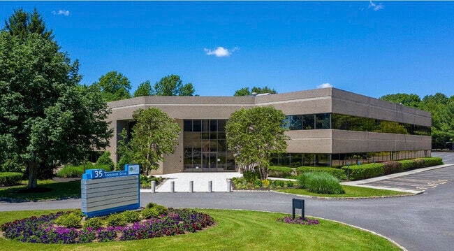Más detalles de 35 Corporate Dr, Trumbull, CT - Oficina/Clínica en alquiler