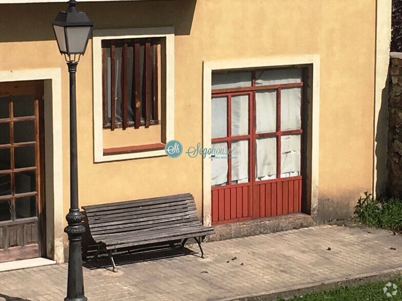 Edificios residenciales en Real Sitio de San Ildefonso, Segovia en venta - Foto del interior - Imagen 1 de 1