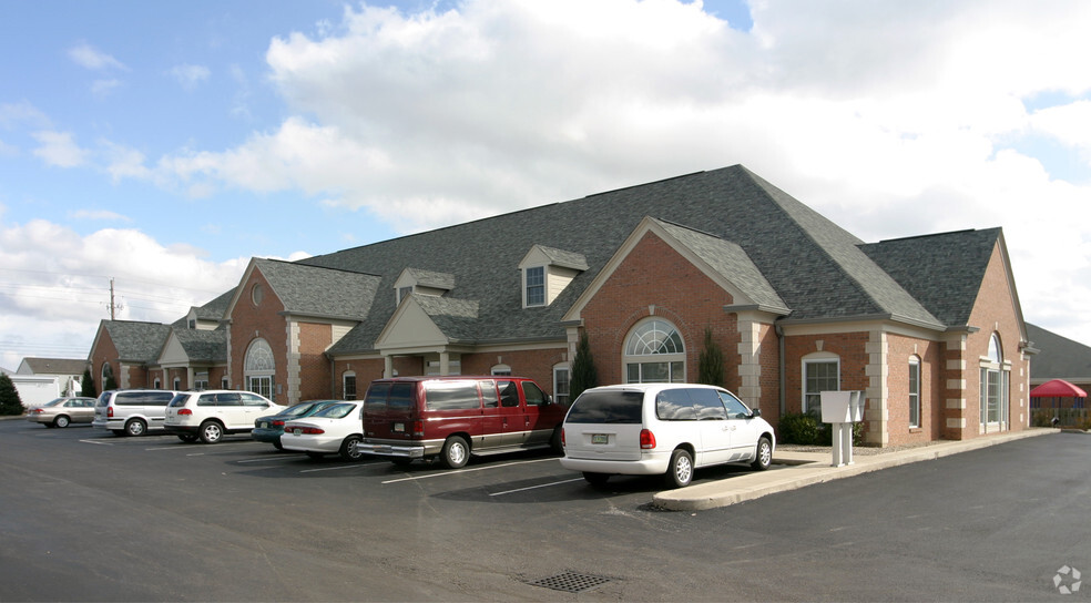 9750 Lantern Rd, Fishers, IN en alquiler - Foto del edificio - Imagen 1 de 5