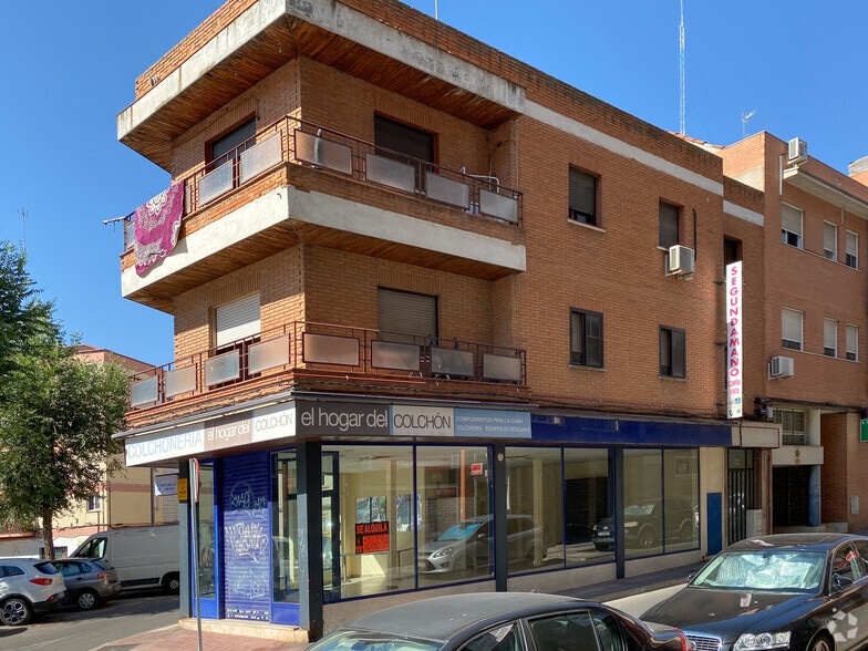 Calle San Roque, 50, Parla, Madrid en alquiler - Foto del edificio - Imagen 2 de 2