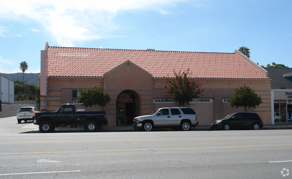 8256 Foothill Blvd, Sunland, CA en alquiler - Foto del edificio - Imagen 2 de 2