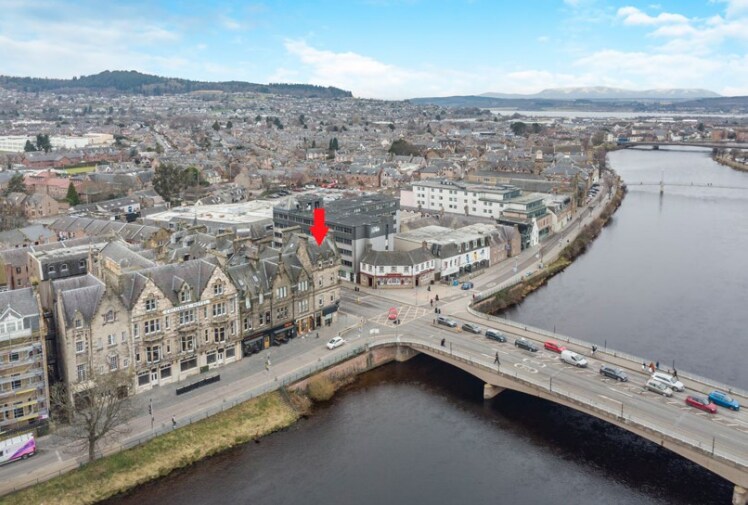 2 Ness Walk, Inverness en venta - Foto del edificio - Imagen 2 de 5