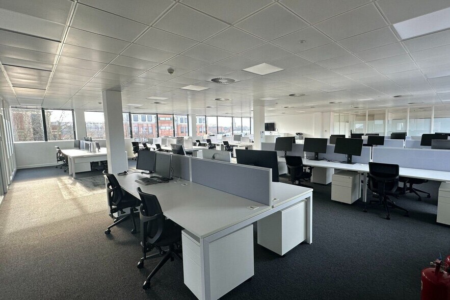 3 Queens Rd, Reading en alquiler - Foto del edificio - Imagen 2 de 7