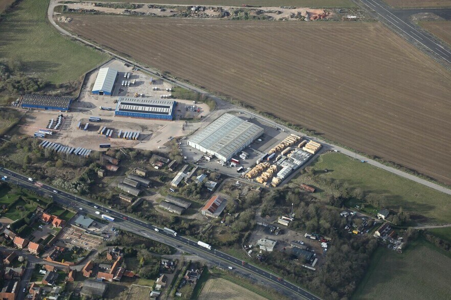 Bunkers Hill, Gamston en venta - Vista aérea - Imagen 3 de 4