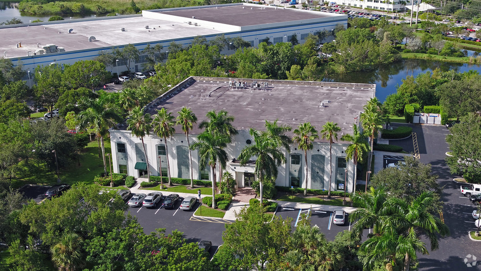 1351 Sawgrass Corporate Pky, Sunrise, FL en alquiler - Foto del edificio - Imagen 1 de 14