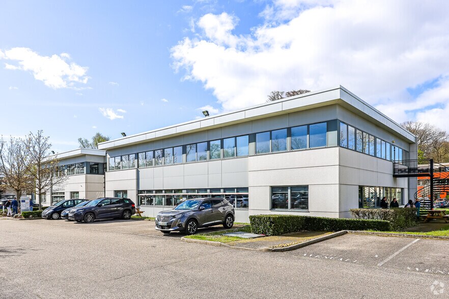 3 Allée Des Séquoias, Limonest en alquiler - Foto del edificio - Imagen 2 de 10