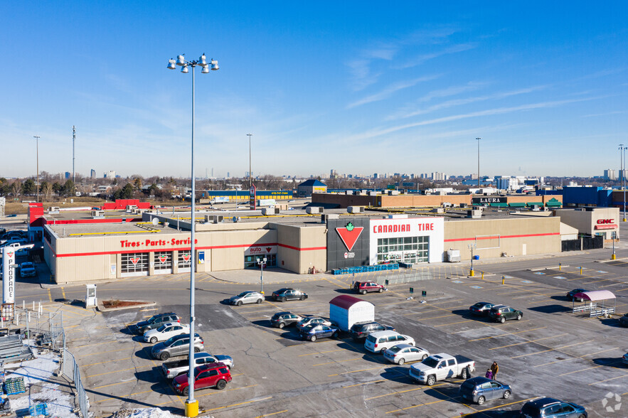 2625 Weston Rd, Toronto, ON en alquiler - Foto del edificio - Imagen 3 de 68