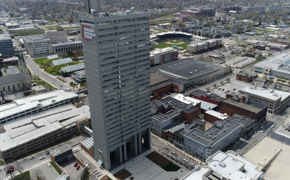 110 E Wayne St, Fort Wayne, IN en alquiler - Foto del edificio - Imagen 1 de 14