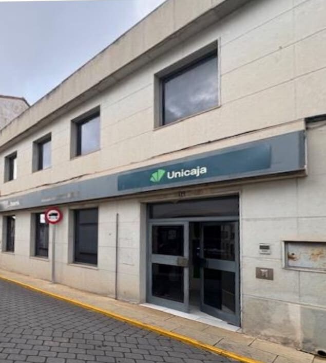 Local en Ossa de Montiel, Albacete en venta Foto del edificio- Imagen 1 de 2