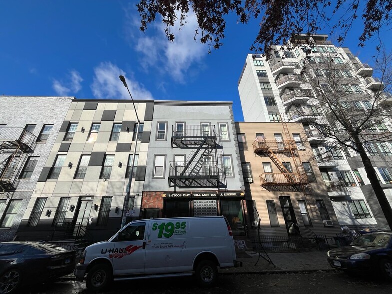 1427 Dekalb Ave, Brooklyn, NY en alquiler - Foto principal - Imagen 2 de 5