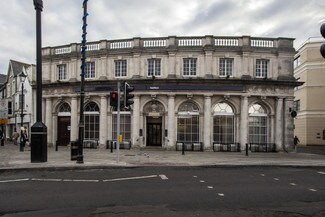 Más detalles de 35 Green St, Neath - Local en venta