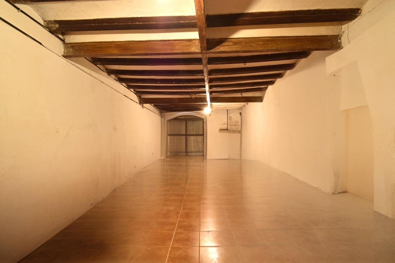 Vilanova i la Geltrú, BAR 08800 - Unidad - - - Foto del interior - Image 2 of 3