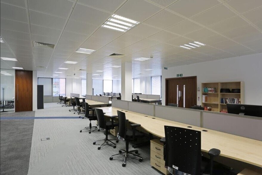 3 Waterside Dr, Reading en alquiler - Foto del interior - Imagen 2 de 4