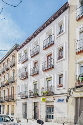 Más detalles de Calle de San Gregorio, 7, Madrid - Edificio residencial en venta