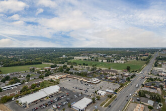 2329 S Iowa St, Lawrence, KS - vista aérea  vista de mapa