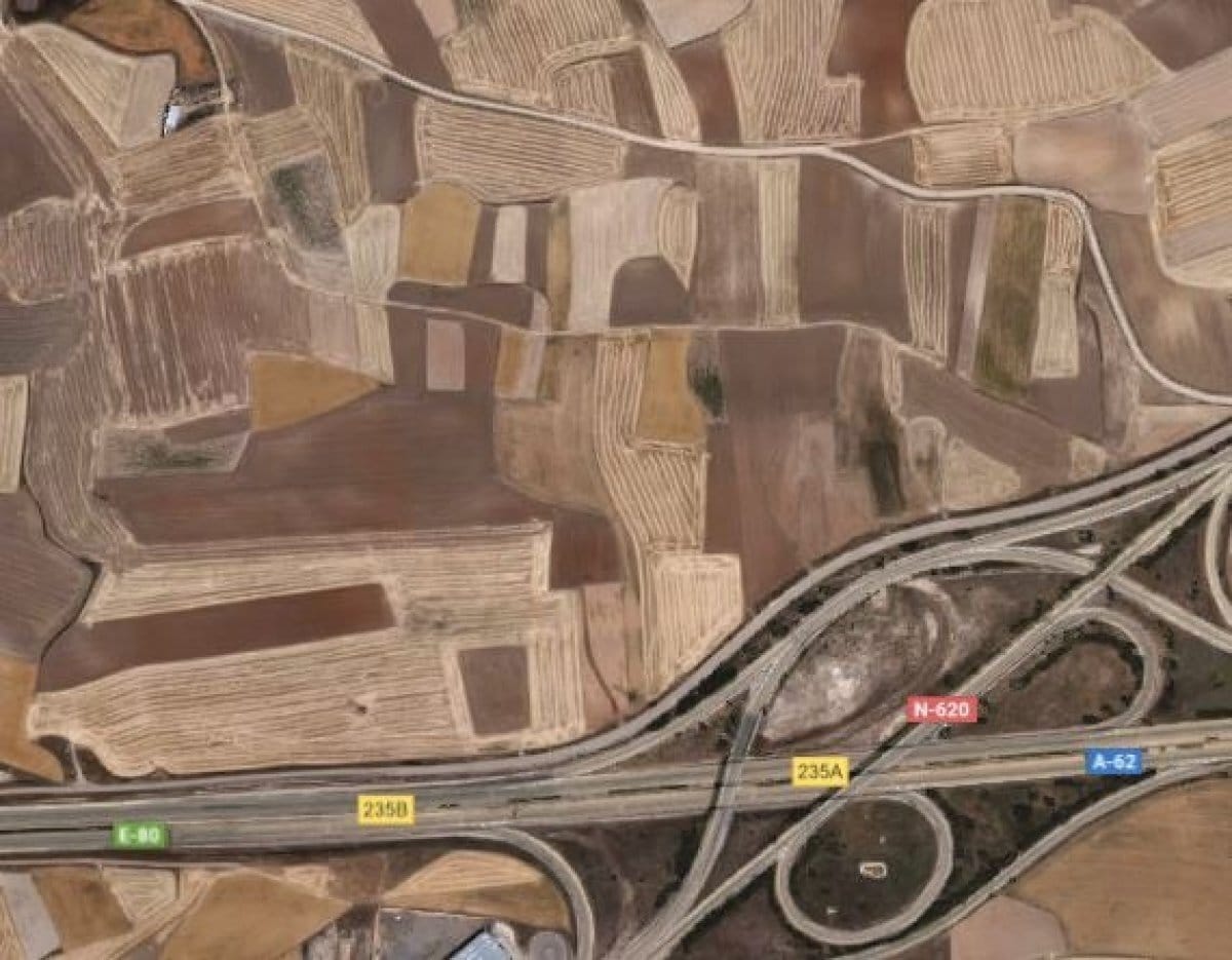 Carretera Villares de la Reina, Parcela 555, Villares de la Reina, Salamanca en venta Foto del edificio- Imagen 1 de 4