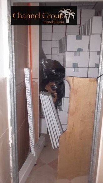 Local en Orihuela, Alicante en venta - Foto del edificio - Imagen 3 de 3