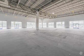 262 Swansea Mall Dr, Swansea, MA en alquiler Foto del edificio- Imagen 2 de 4