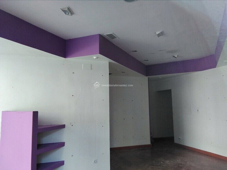 Local en Cáceres en venta - Foto del edificio - Imagen 3 de 4