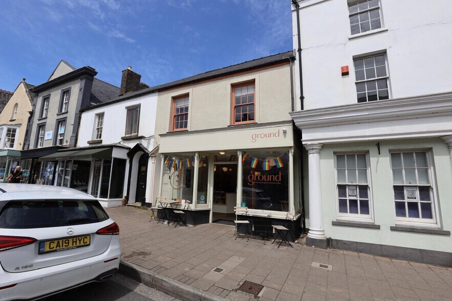 35 High St, Cowbridge en venta - Foto del edificio - Imagen 2 de 5