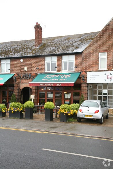9 Station Rd, Slough en venta - Foto del edificio - Imagen 3 de 3