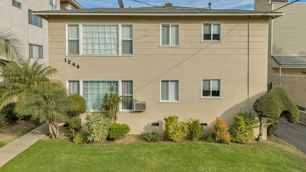 1244 N Columbus Ave, Glendale, CA en venta - Foto del edificio - Imagen 1 de 48