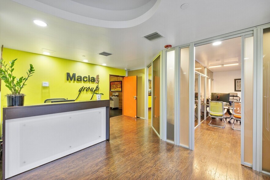 11251 NW 20th St, Miami, FL en venta - Foto del edificio - Imagen 1 de 1