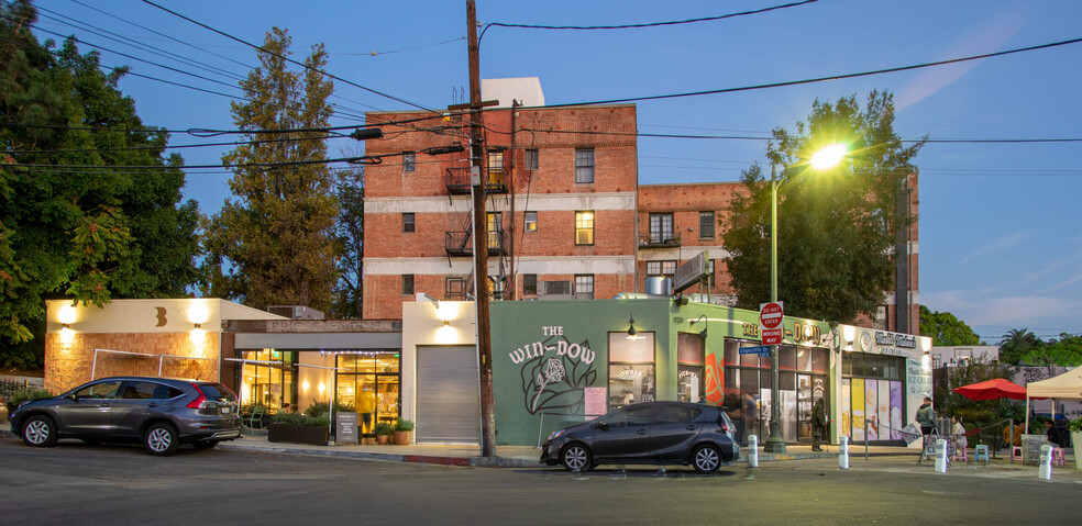 1529 Griffith Park Blvd, Los Angeles, CA en alquiler - Foto del edificio - Imagen 1 de 11