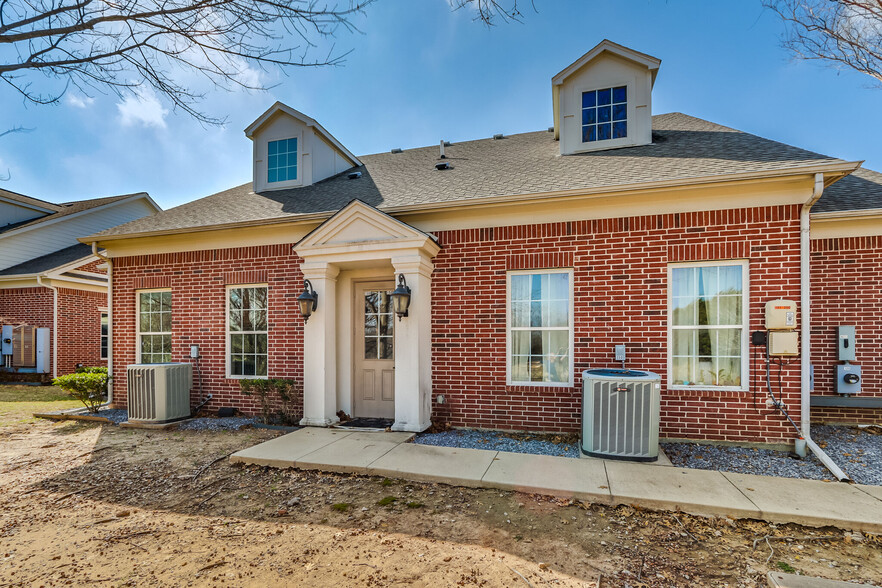 109 River Oaks Dr, Southlake, TX en alquiler - Foto del edificio - Imagen 2 de 3