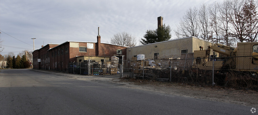 99 Parker St, Clinton, MA en alquiler - Foto del edificio - Imagen 3 de 3