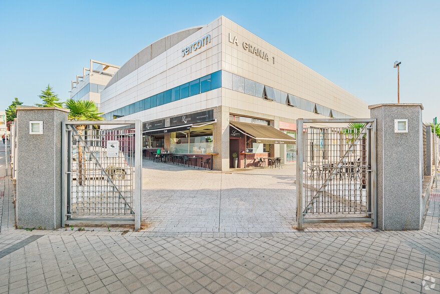 Calle Granja, 1, Alcobendas, Madrid en venta - Foto del edificio - Imagen 3 de 4