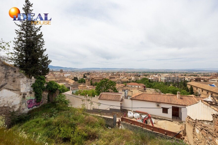 Terreno en Granada, Granada en venta - Foto del edificio - Imagen 3 de 36