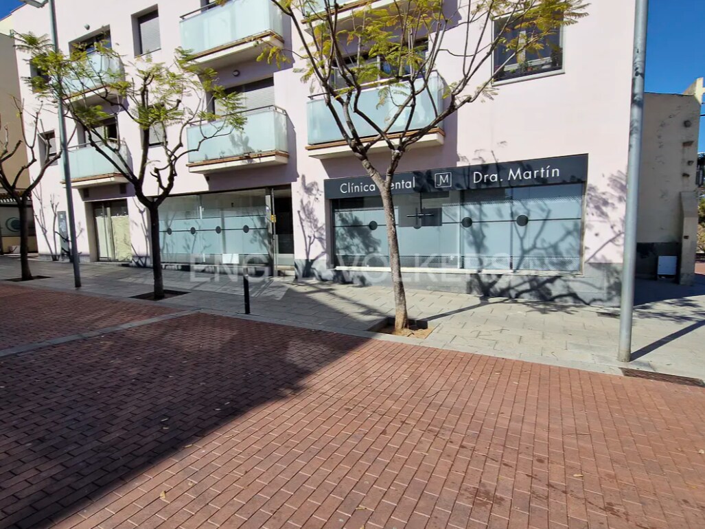 Santa Coloma de Cervelló, BAR 08690 -  -  - Foto del interior - Image 1 of 14