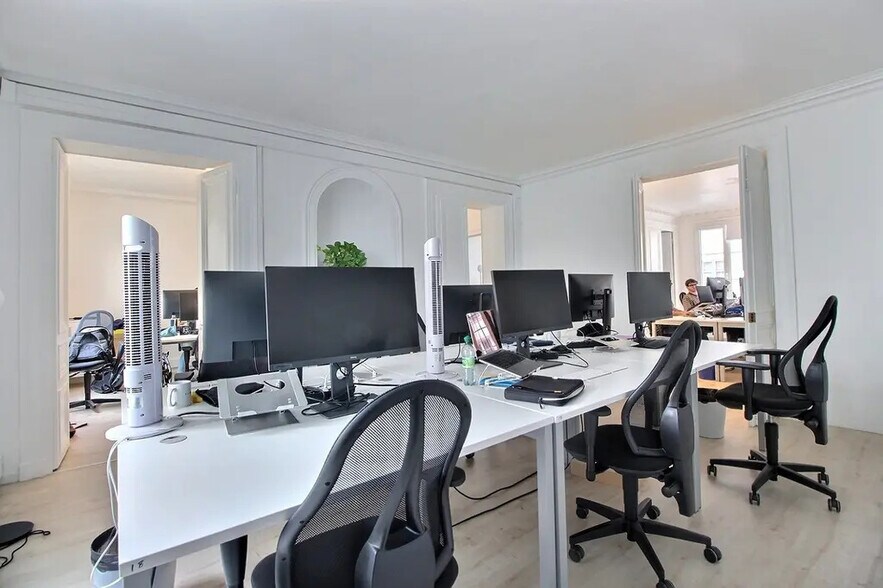 40 Bis Rue Du Faubourg Poissonnière, Paris en alquiler - Foto del edificio - Imagen 3 de 14